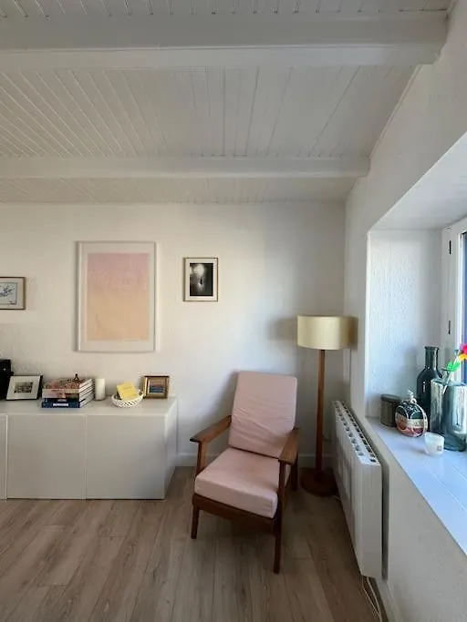 Holiday home Maison De Pecheurs A 100M De L'Ocean! Etel France